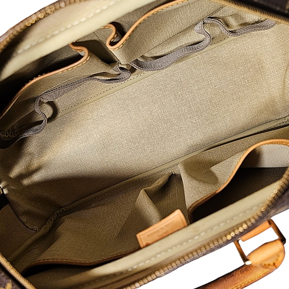 LOUIS VUITTON DEAUVILLE BAG - Picture 13 of 16